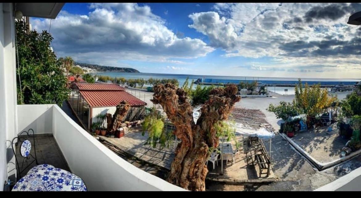 Seaview Apartment Tsoútsouros Dış mekan fotoğraf